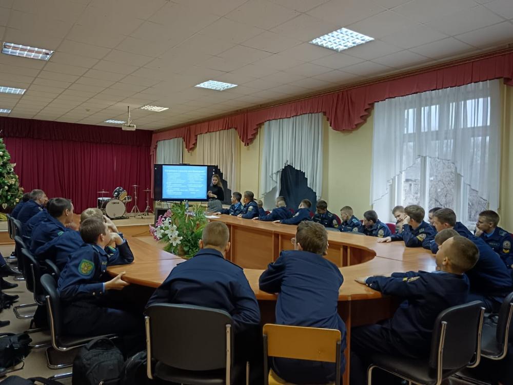 Информационные семинары и лекции в преддверии Всемирного дня борьбы со СПИД